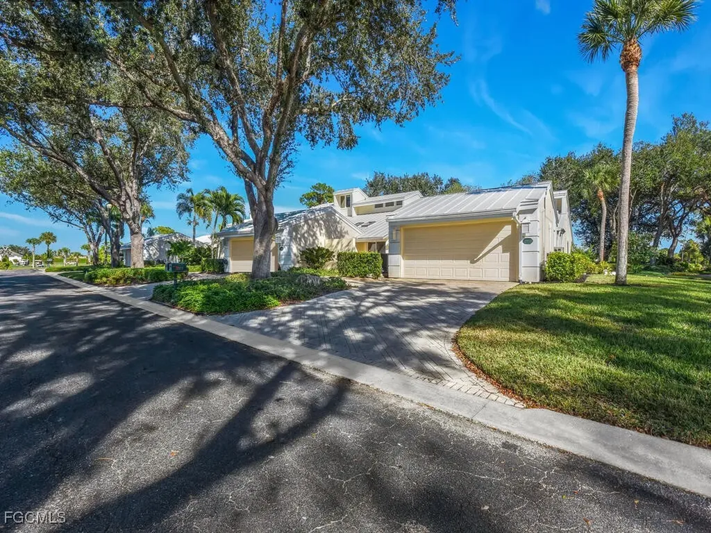 15573 Lockmaben Avenue Fort Myers FL 33912