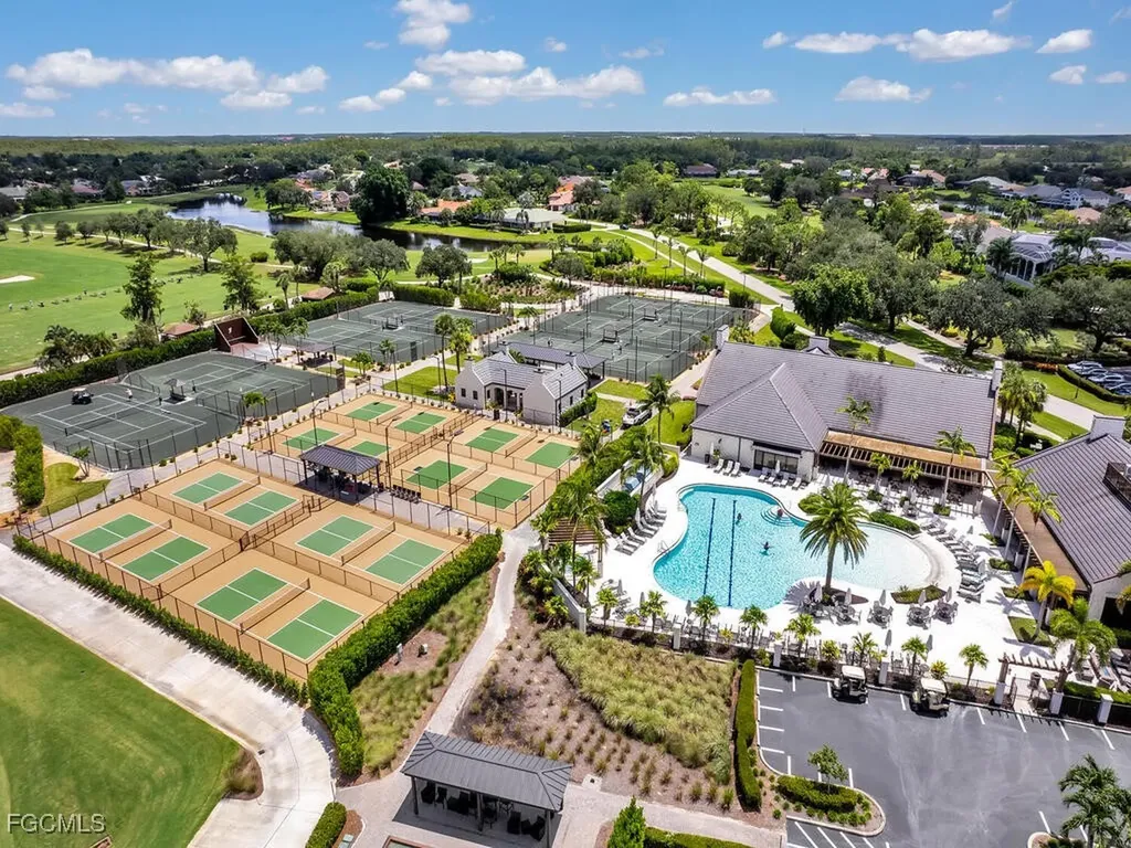 15573 Lockmaben Avenue Fort Myers FL 33912