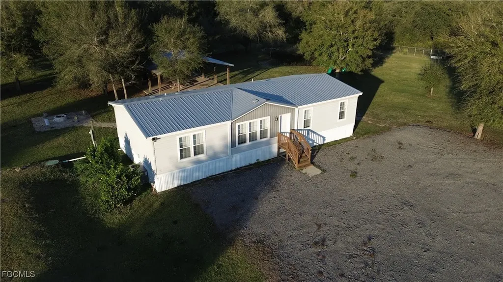 175 Bald Cypress Avenue Clewiston FL 33440