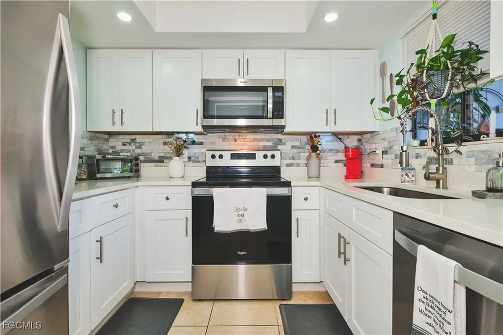 1051 Palm Avenue North Fort Myers FL 33903