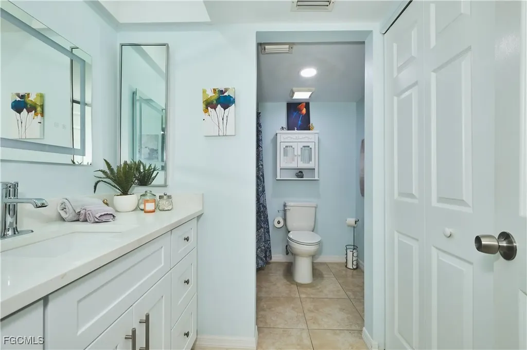 1051 Palm Avenue North Fort Myers FL 33903