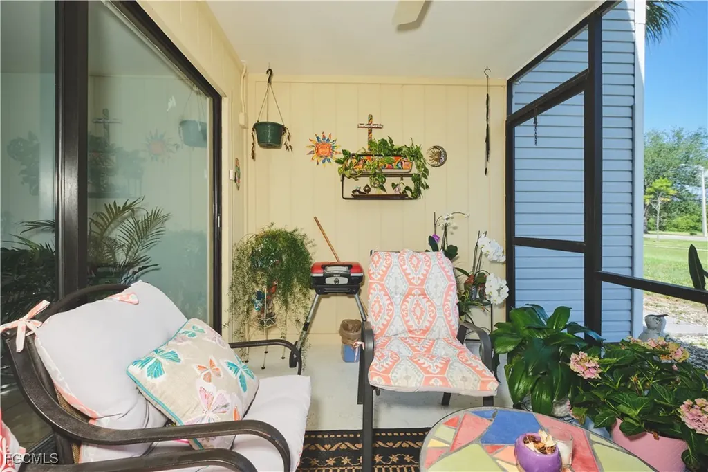 1051 Palm Avenue North Fort Myers FL 33903