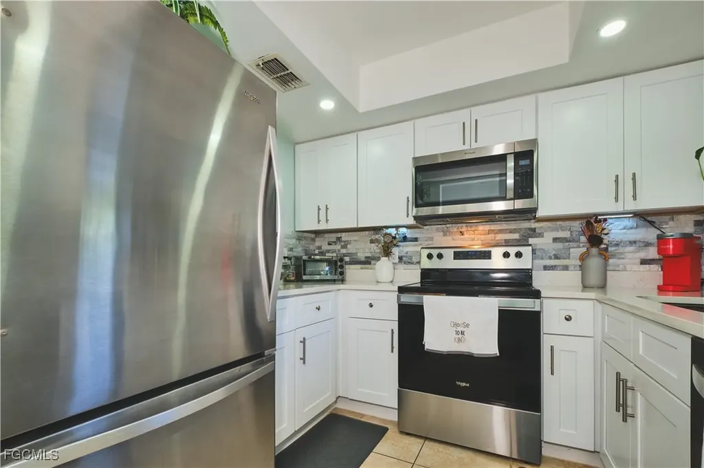 1051 Palm Avenue North Fort Myers FL 33903