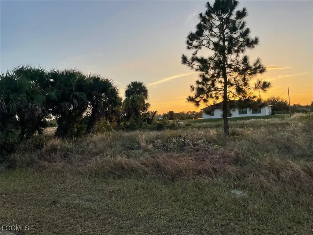 758 Fleming Avenue S Lehigh Acres FL 33974