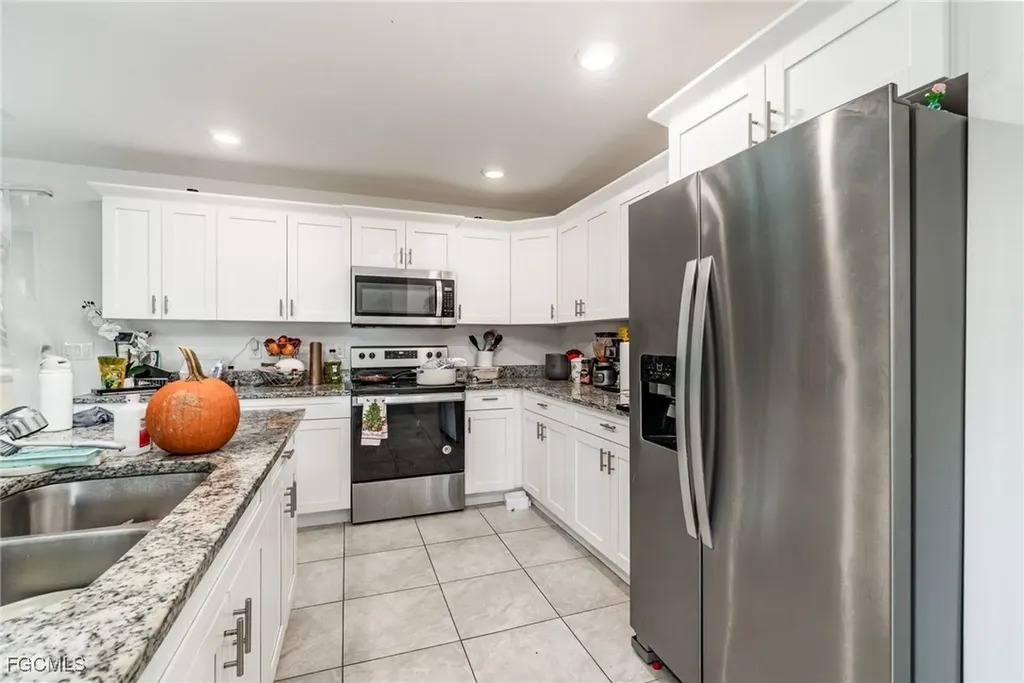 2501 E 17th Street Lehigh Acres FL 33972
