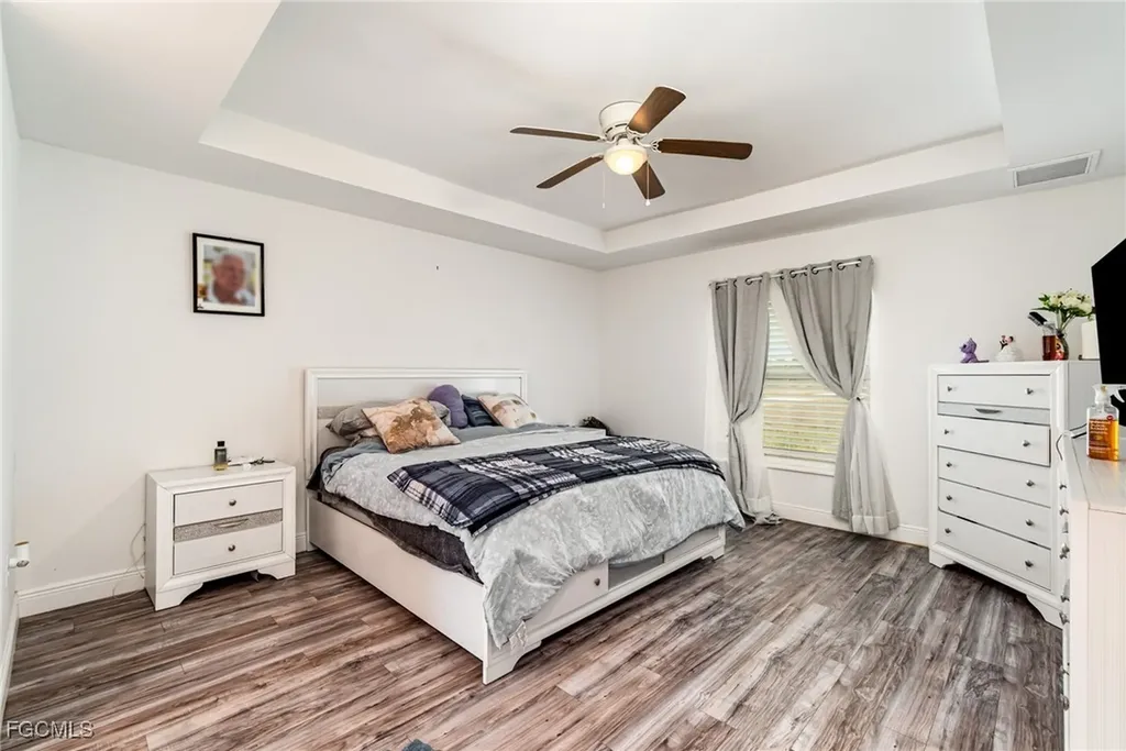 2501 E 17th Street Lehigh Acres FL 33972
