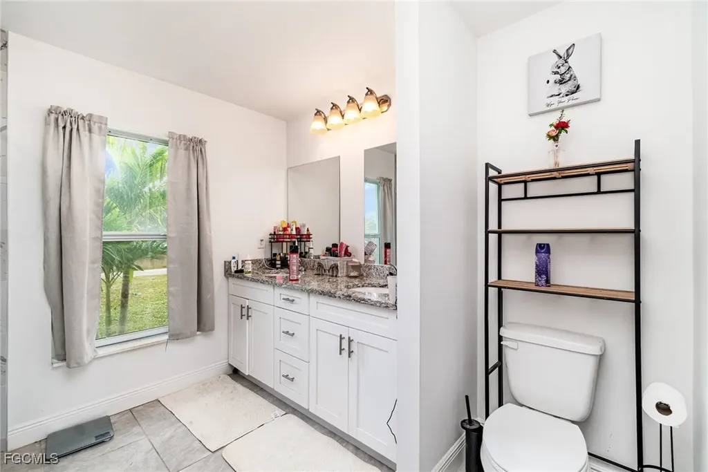 2501 E 17th Street Lehigh Acres FL 33972