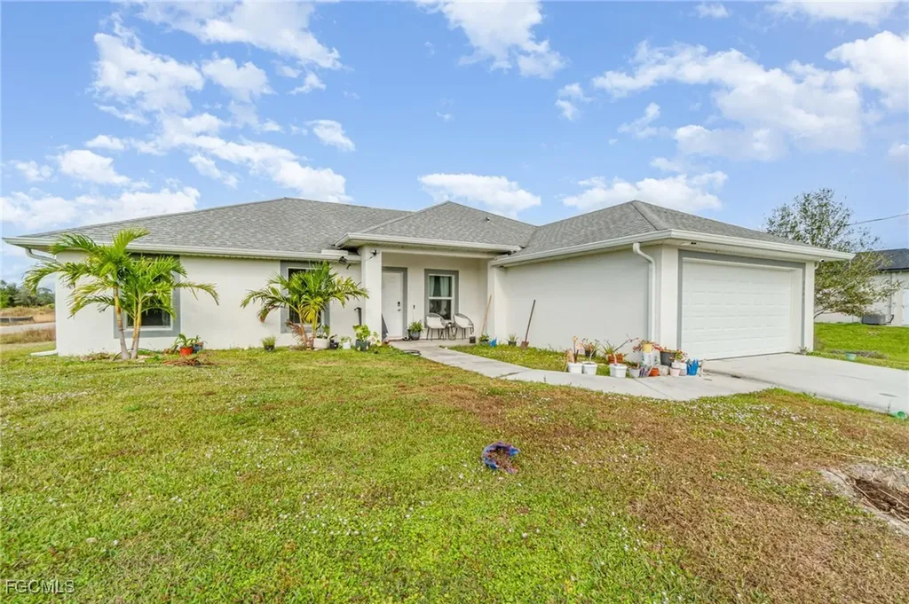 2501 E 17th Street Lehigh Acres FL 33972