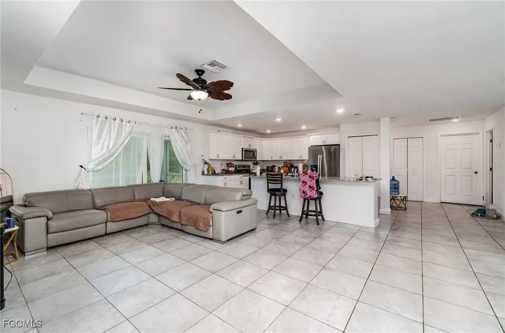 2501 E 17th Street Lehigh Acres FL 33972