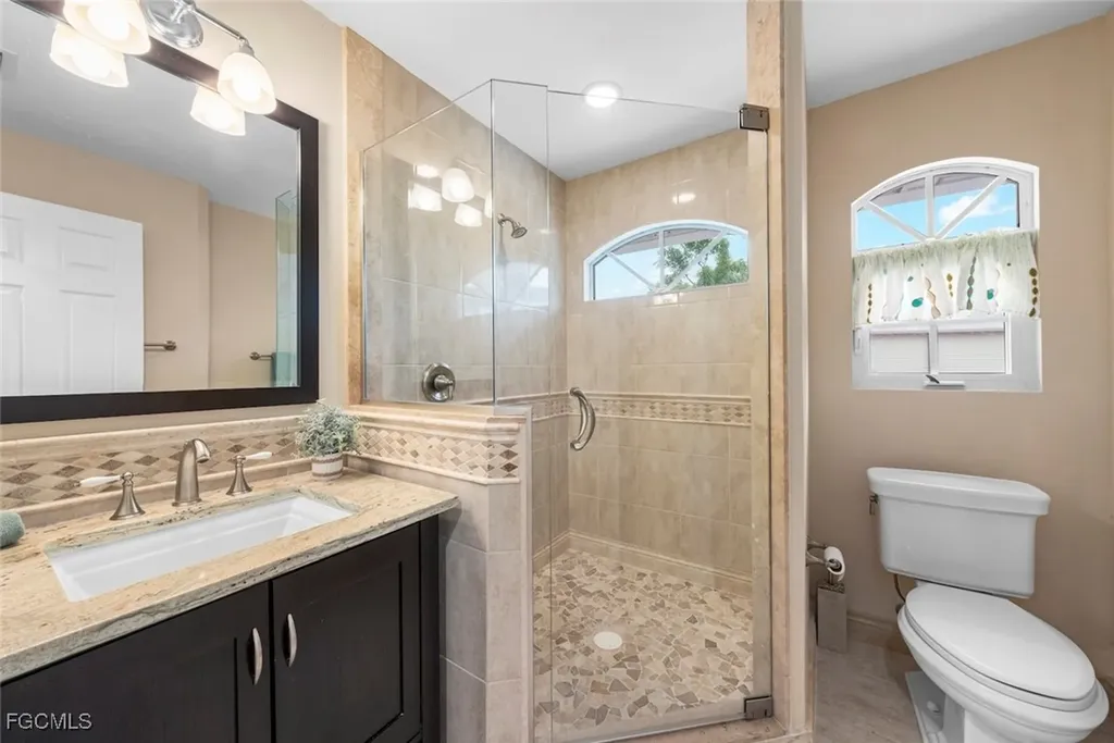 2596 Roosevelt Place Sanibel FL 33957