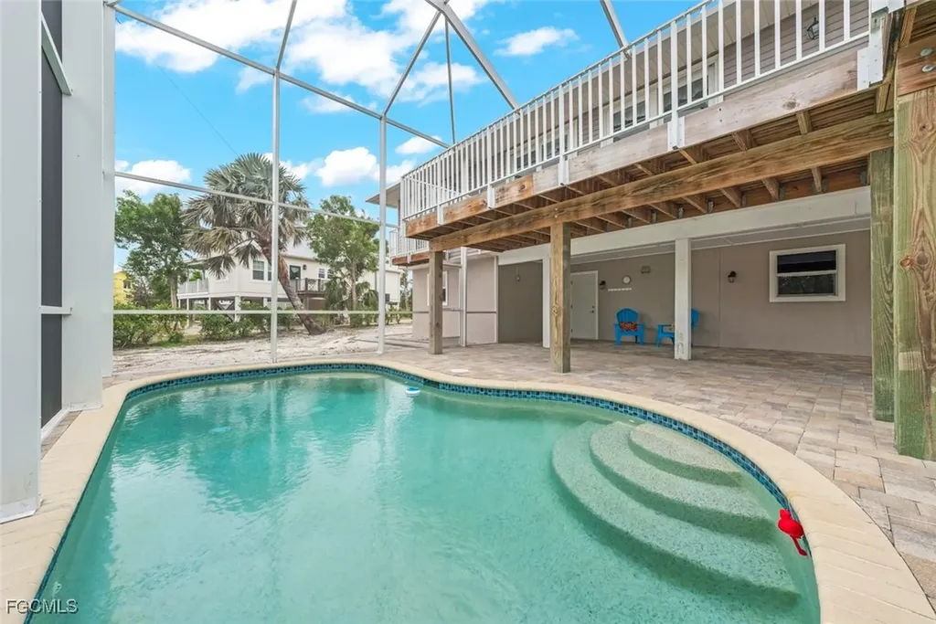 2596 Roosevelt Place Sanibel FL 33957