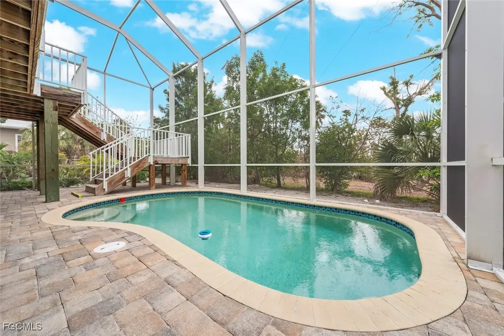 2596 Roosevelt Place Sanibel FL 33957