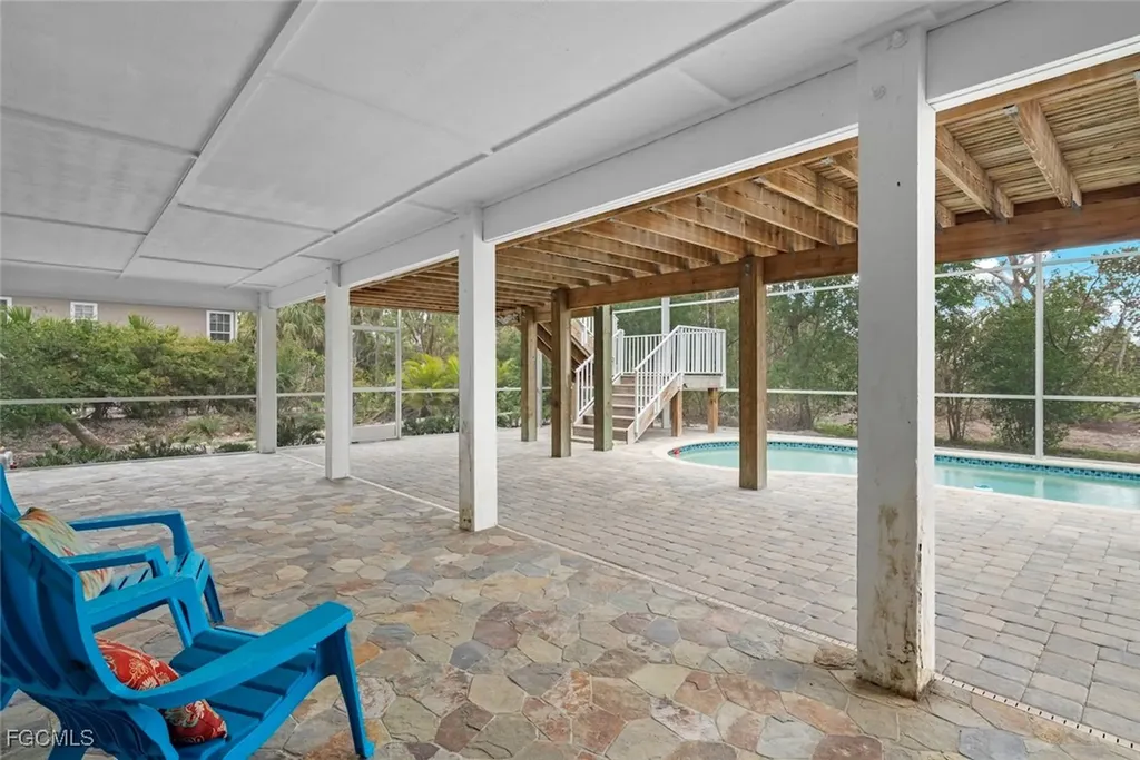 2596 Roosevelt Place Sanibel FL 33957