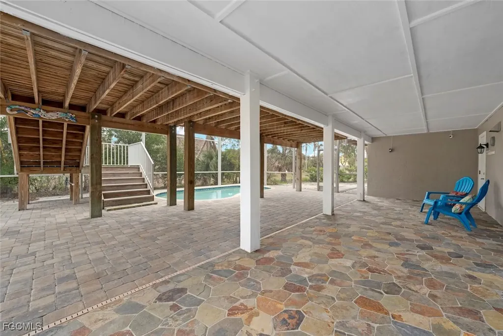 2596 Roosevelt Place Sanibel FL 33957