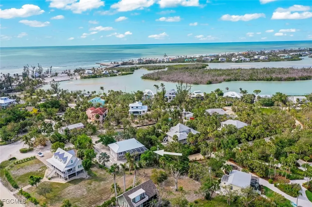 2596 Roosevelt Place Sanibel FL 33957