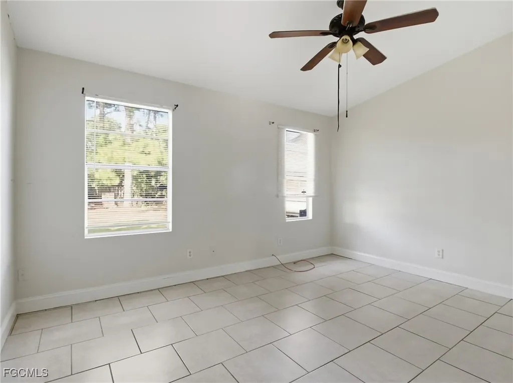 2802 2nd Street SW Lehigh Acres FL 33976