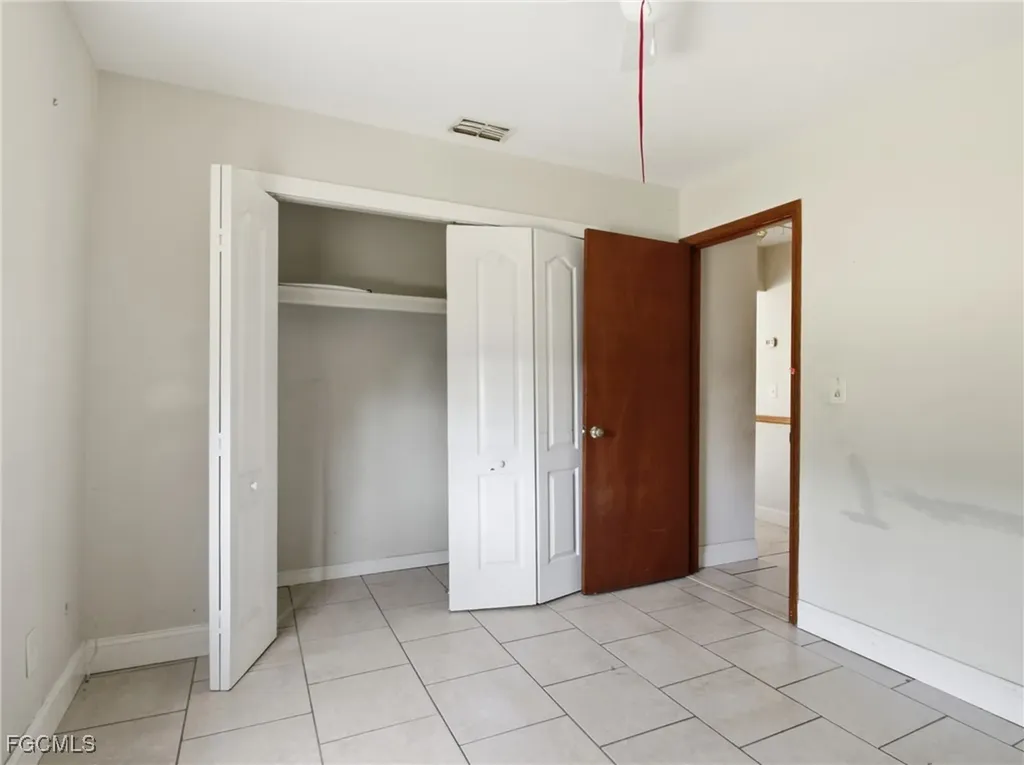 2802 2nd Street SW Lehigh Acres FL 33976
