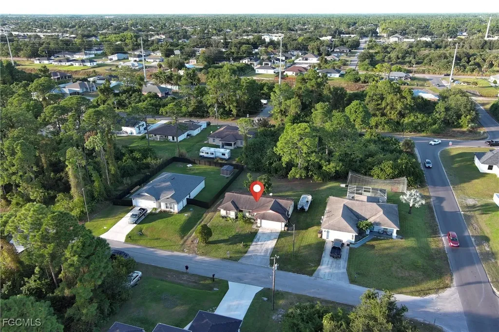 2802 2nd Street SW Lehigh Acres FL 33976