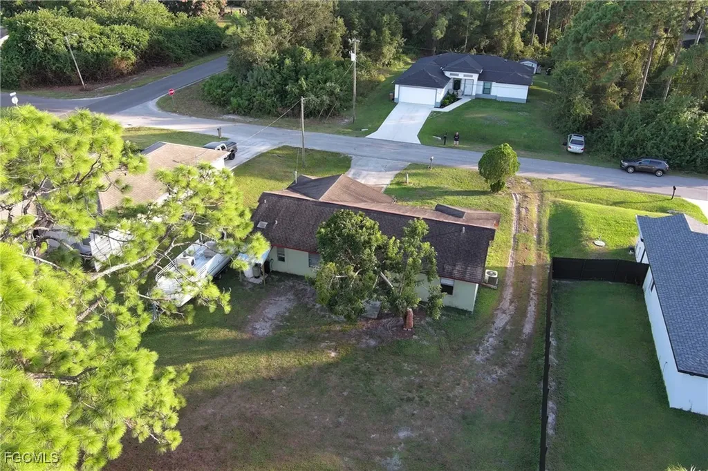 2802 2nd Street SW Lehigh Acres FL 33976