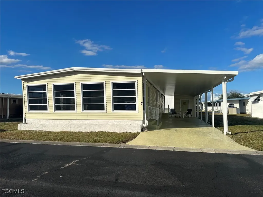 7 Elder Street Alva FL 33920