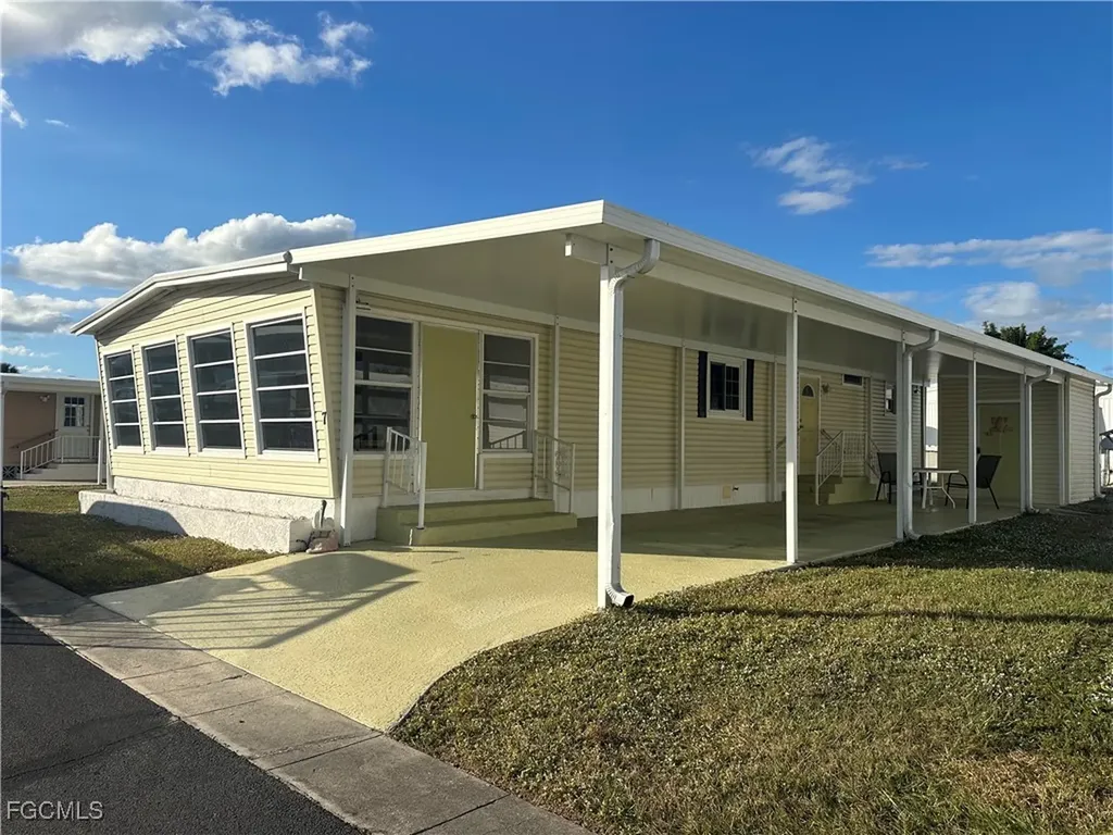 7 Elder Street Alva FL 33920