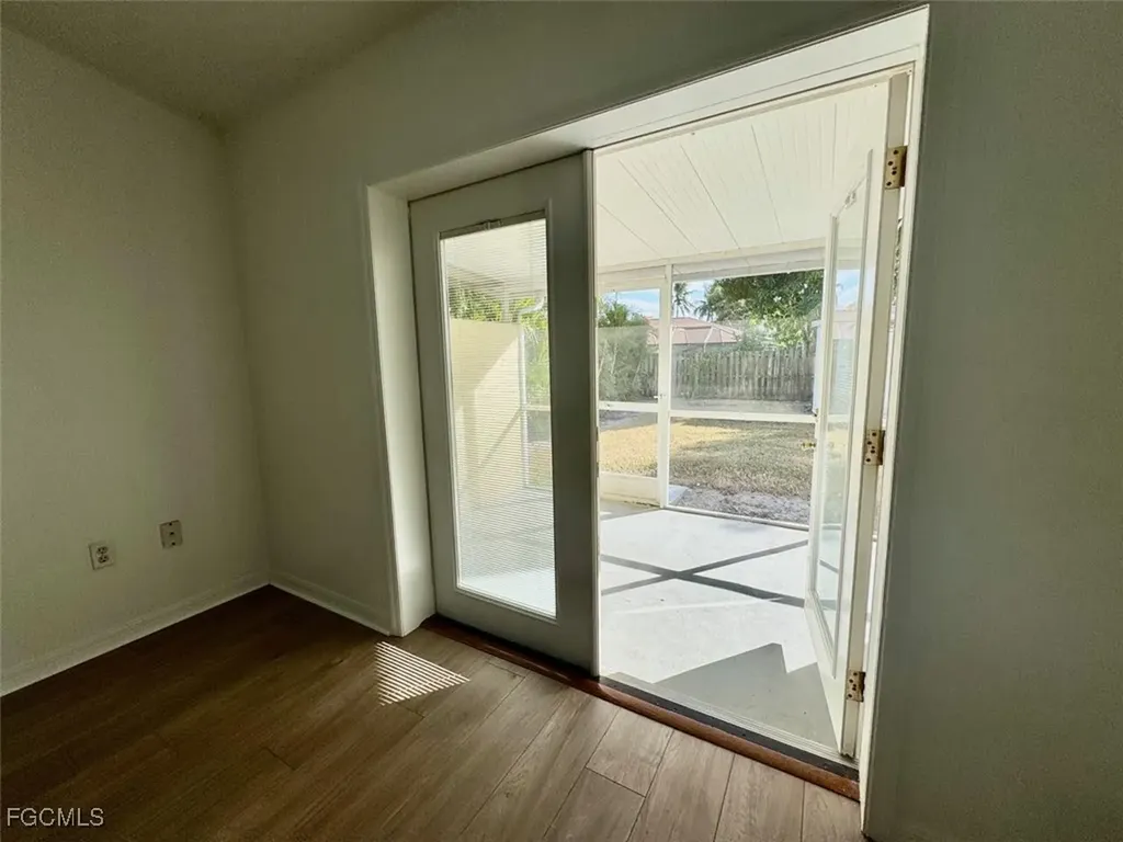 2306 NE 5th Terrace Cape Coral FL 33909