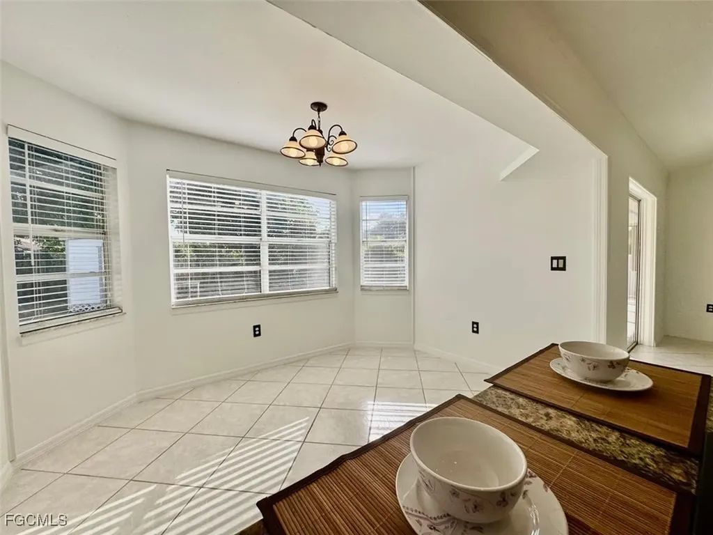 2306 NE 5th Terrace Cape Coral FL 33909