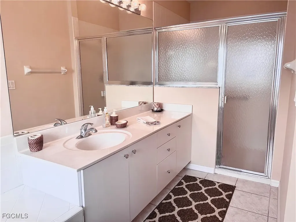 14850 Paradigm Court Fort Myers FL 33919