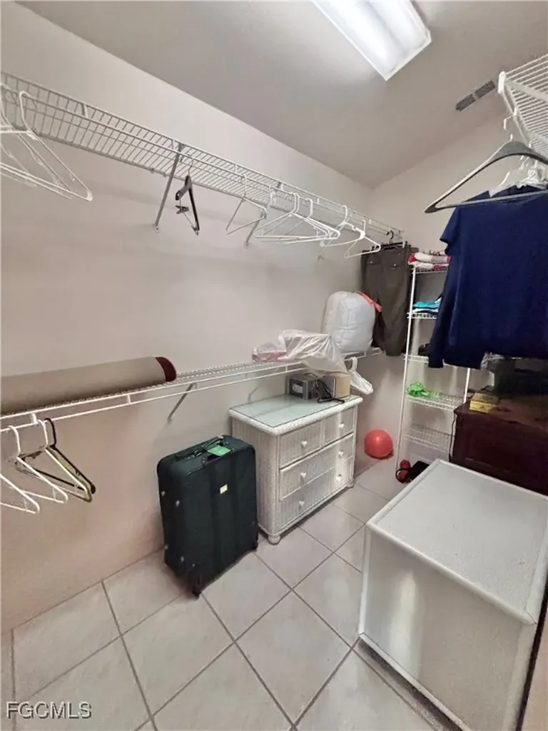 14850 Paradigm Court Fort Myers FL 33919
