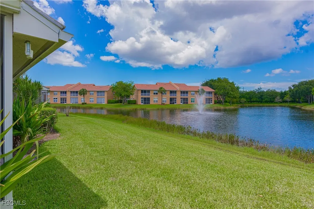 14850 Paradigm Court Fort Myers FL 33919