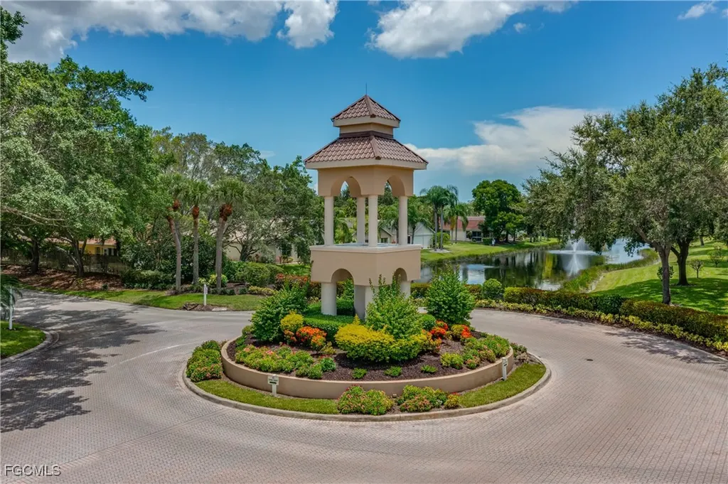 14850 Paradigm Court Fort Myers FL 33919