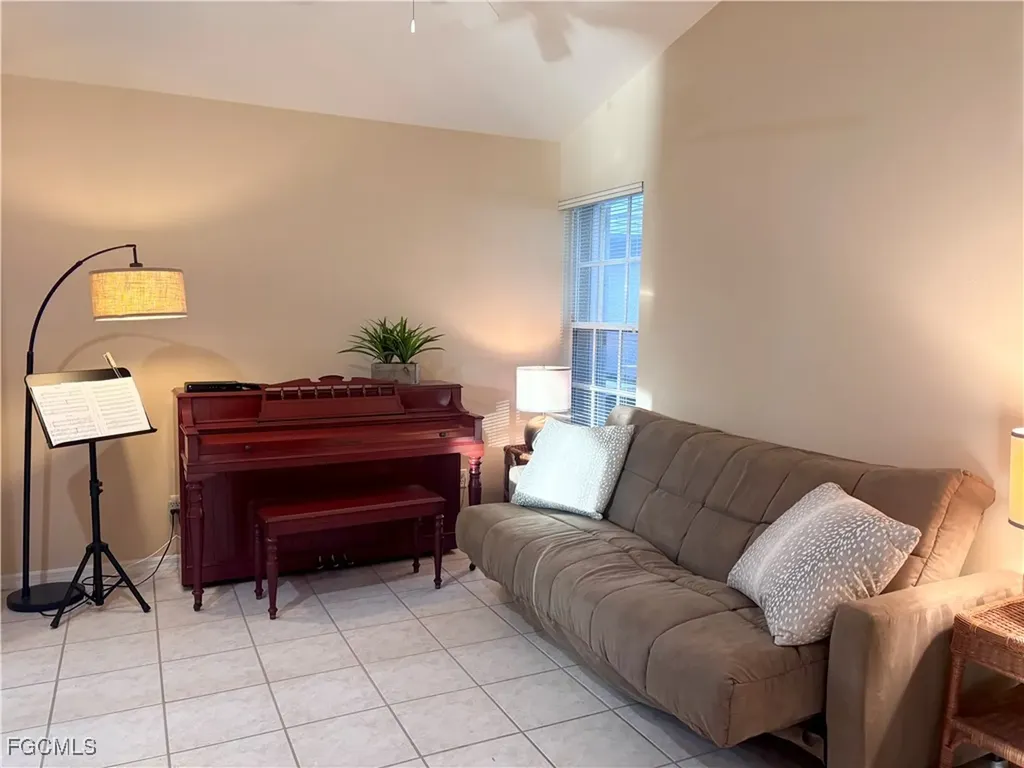 14850 Paradigm Court Fort Myers FL 33919