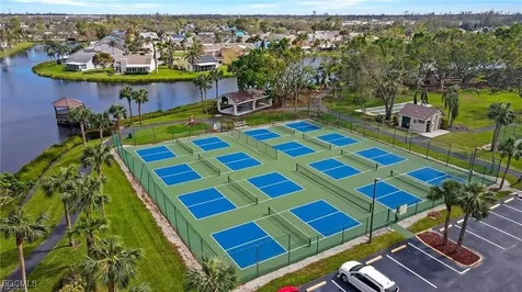 14850 Paradigm Court Fort Myers FL 33919