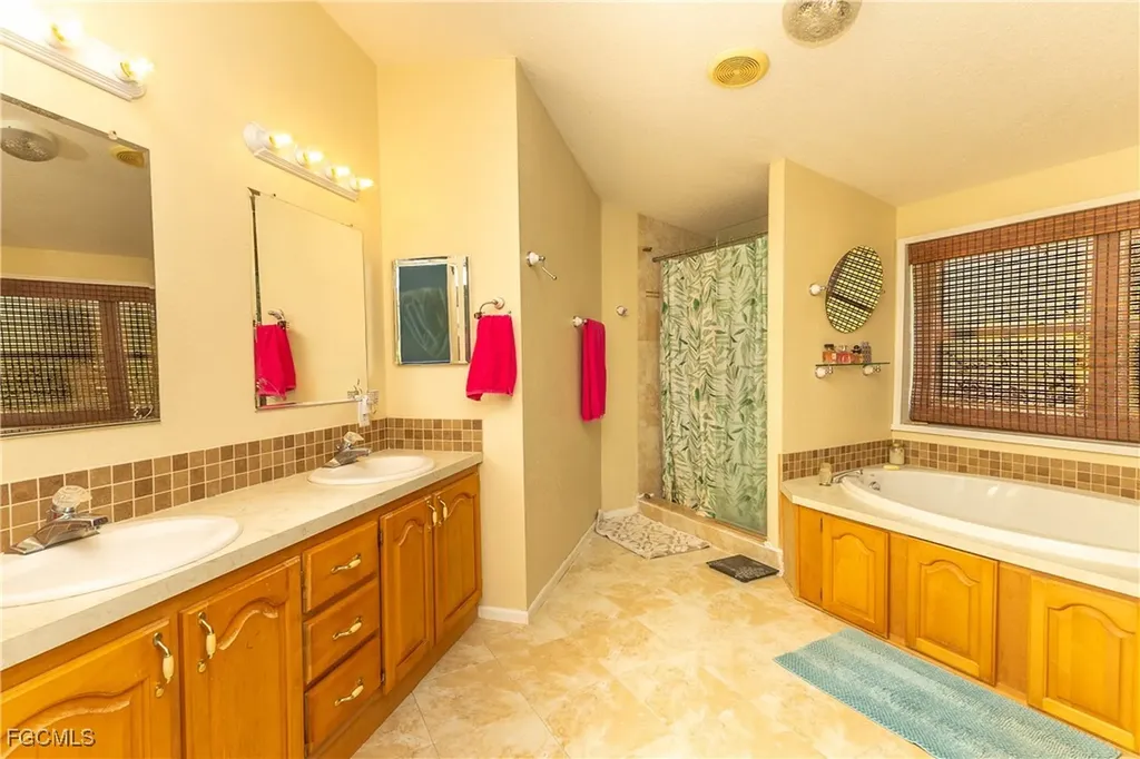 1198 Silver Fox Lane Labelle FL 33935