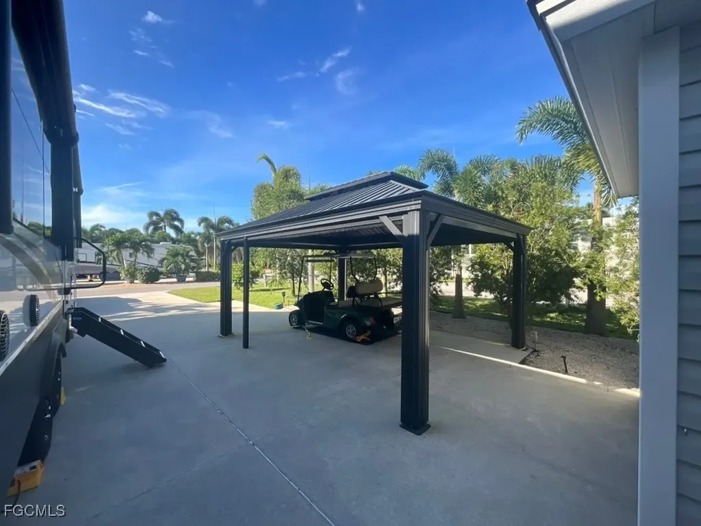 10313 Nightwood Drive Fort Myers FL 33905