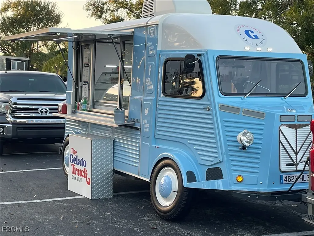 10313 Nightwood Drive Fort Myers FL 33905