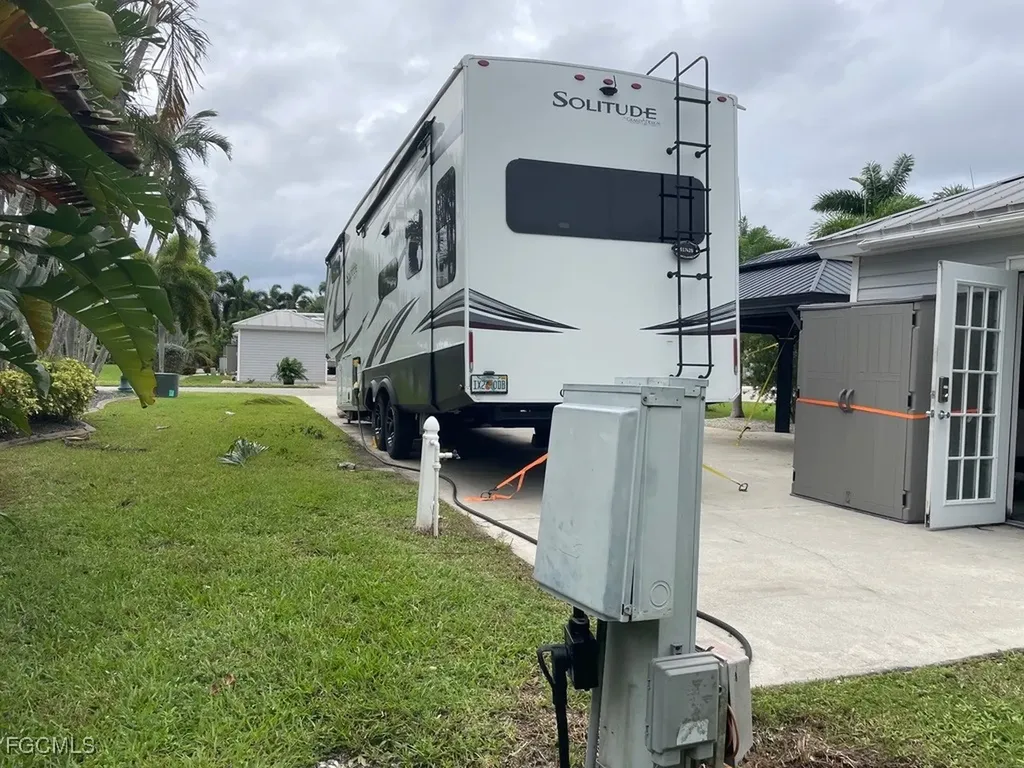 10313 Nightwood Drive Fort Myers FL 33905