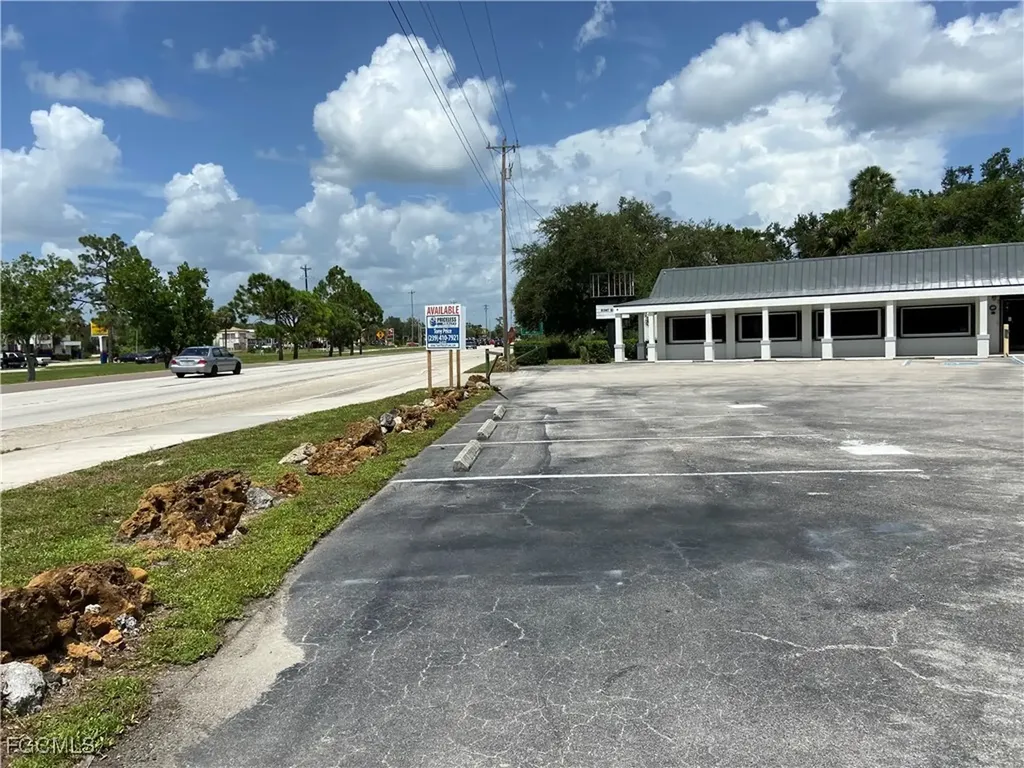 6350 Bayshore Road North Fort Myers FL 33917