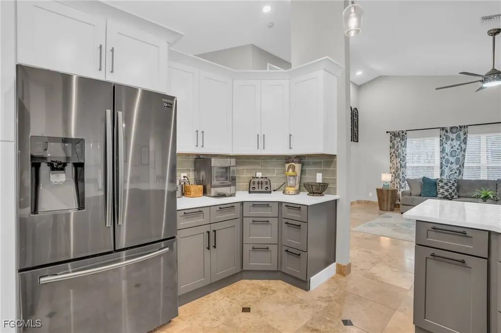 4122 SW 23rd Place Cape Coral FL 33914