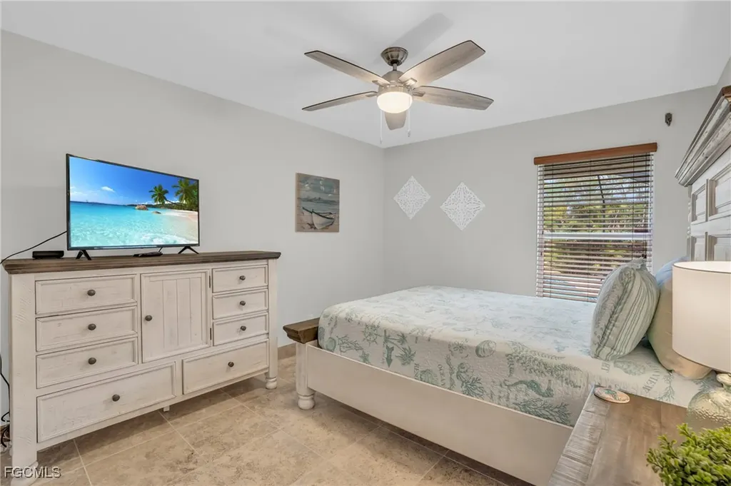 4122 SW 23rd Place Cape Coral FL 33914