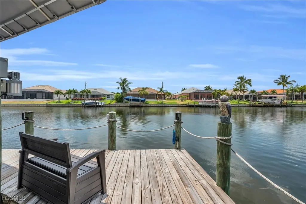 4122 SW 23rd Place Cape Coral FL 33914