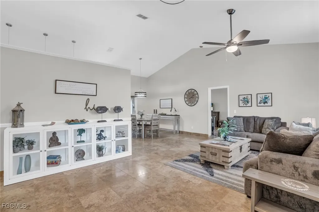 4122 SW 23rd Place Cape Coral FL 33914