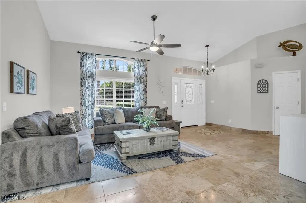 4122 SW 23rd Place Cape Coral FL 33914