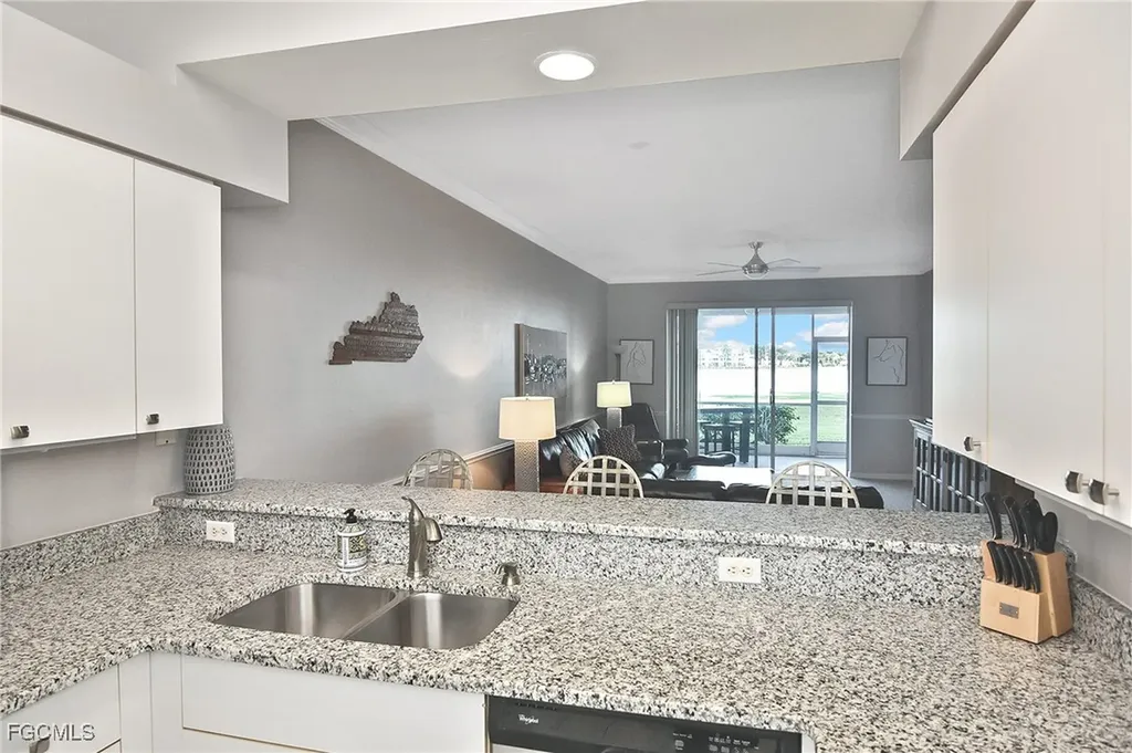 10470 Washingtonia Palm Way Fort Myers FL 33966
