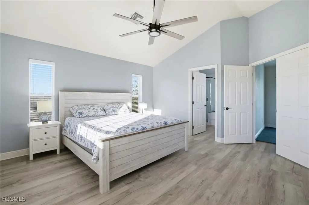 2311 SW 4th Court Cape Coral FL 33991