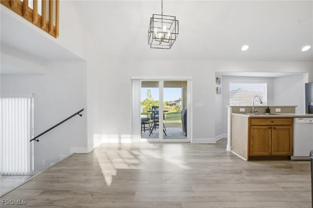 2311 SW 4th Court Cape Coral FL 33991