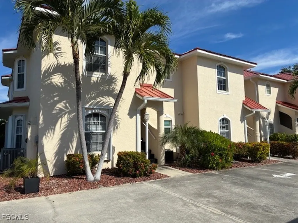 5410 Chiquita Boulevard S Cape Coral FL 33914