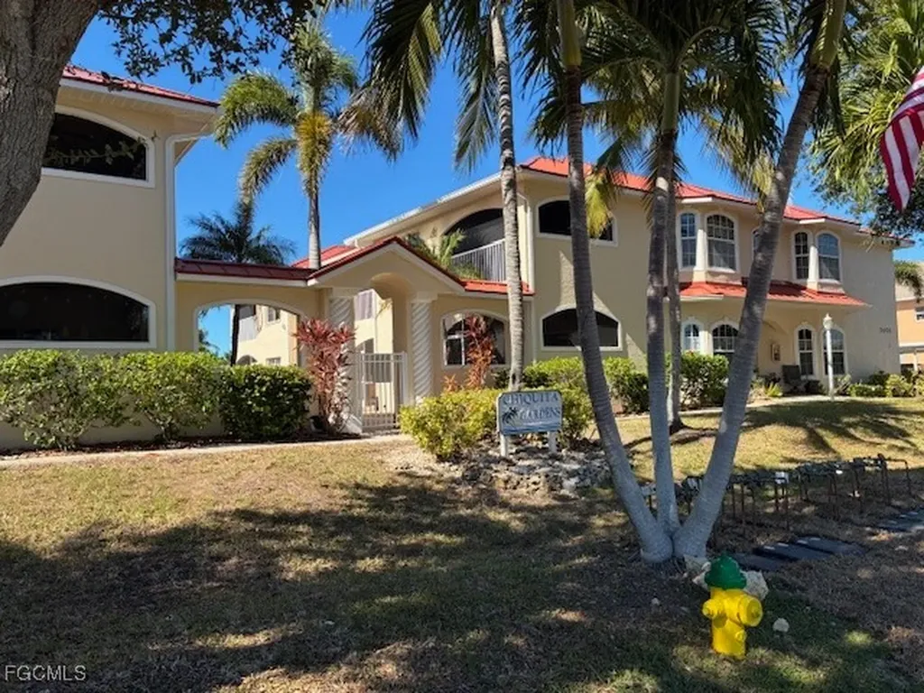 5410 Chiquita Boulevard S Cape Coral FL 33914