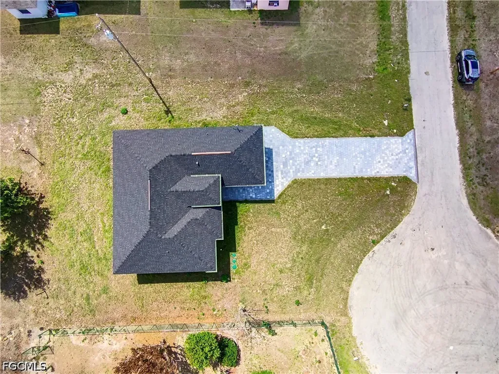 2250 10th Terrace Lehigh Acres FL 33936