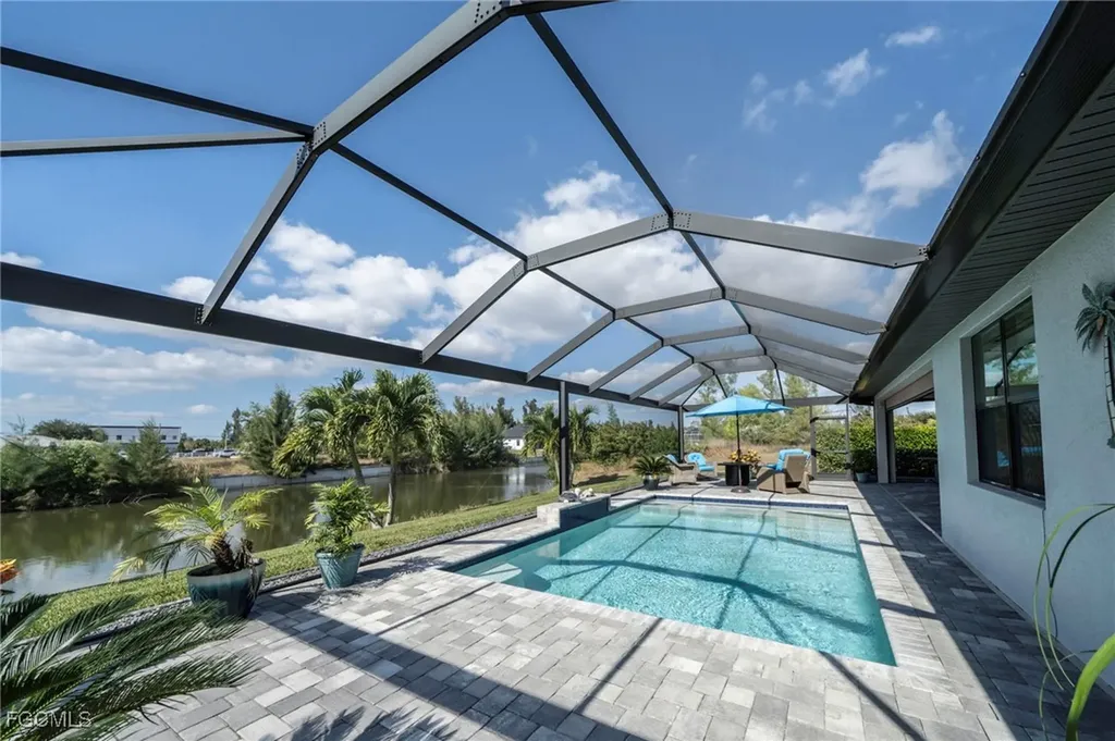 1128 SW 19th Avenue Cape Coral FL 33991